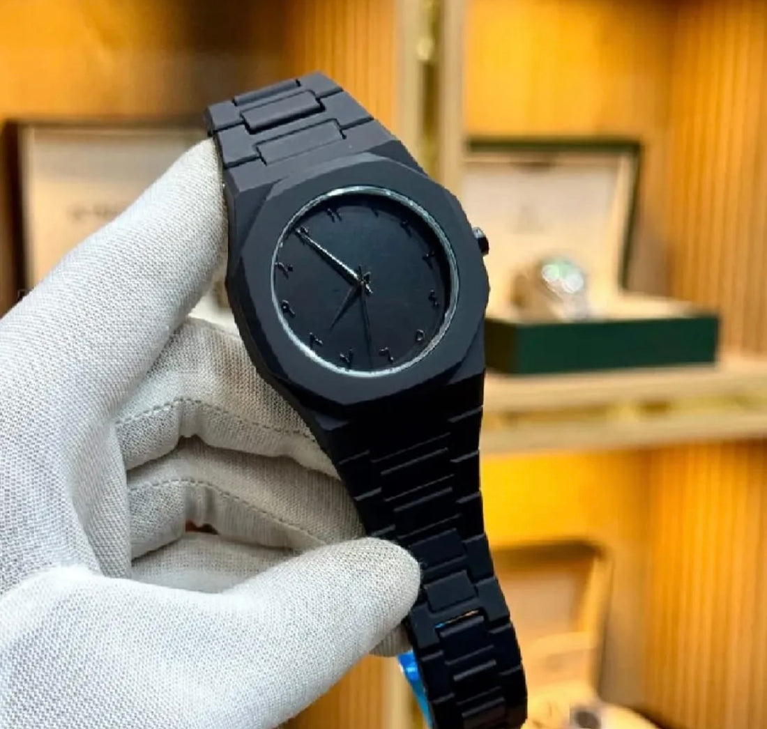 Most Trending Black Aura Watch